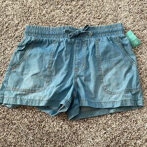 Maurices pull on lightweight denim shorts